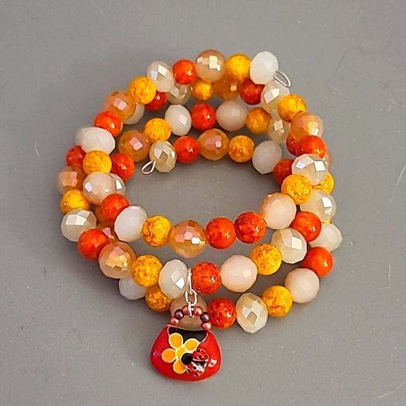 NWOT Wired Bracelet with pocketbook charm  -1034 - Picture 3 of 5